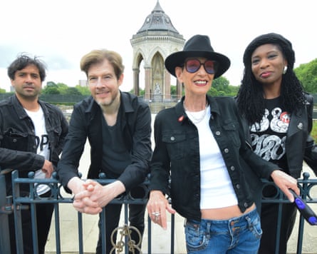 The new lineup of the Au Pairs