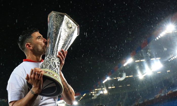 Jose Antonio Reyes Former Arsenal And Spain Player Dies In Car Accident Aged 35 Football The Guardian