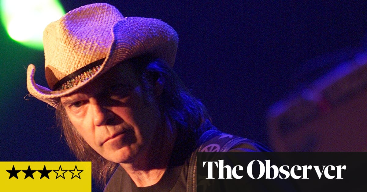 Neil Young and Crazy Horse: Toast review – brooding ‘lost’ set from 2001