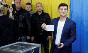 Ukraine Elections Comedian Leads Polls As Final Round Of Voting Begins World News The Guardian