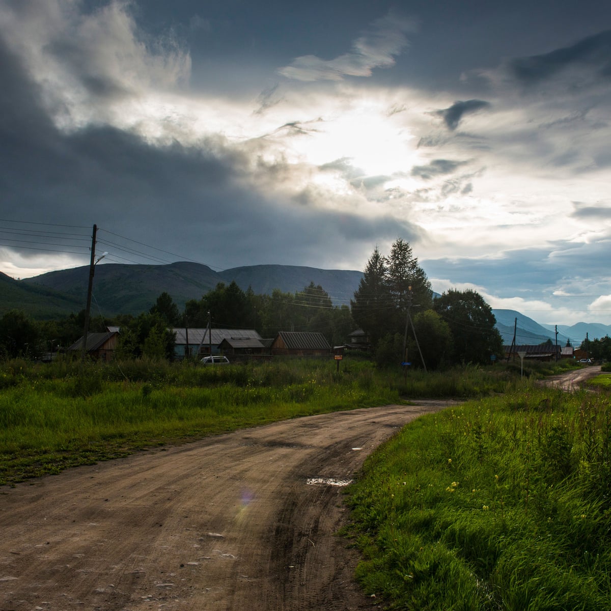 Disappearing Earth By Julia Phillips Review Missing Girls At The Edge Of The World Fiction The Guardian Disappearing Earth By Julia Phillips Review Missing Girls At The Edge Of The World Fiction The Guardian