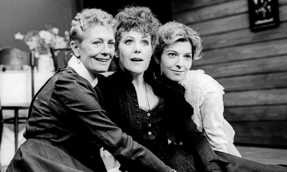 Vanessa Redgrave (Olga), Lynn Redgrave (Masha) and Jemma Redgrave (Irina) in Three Sisters in 1990.