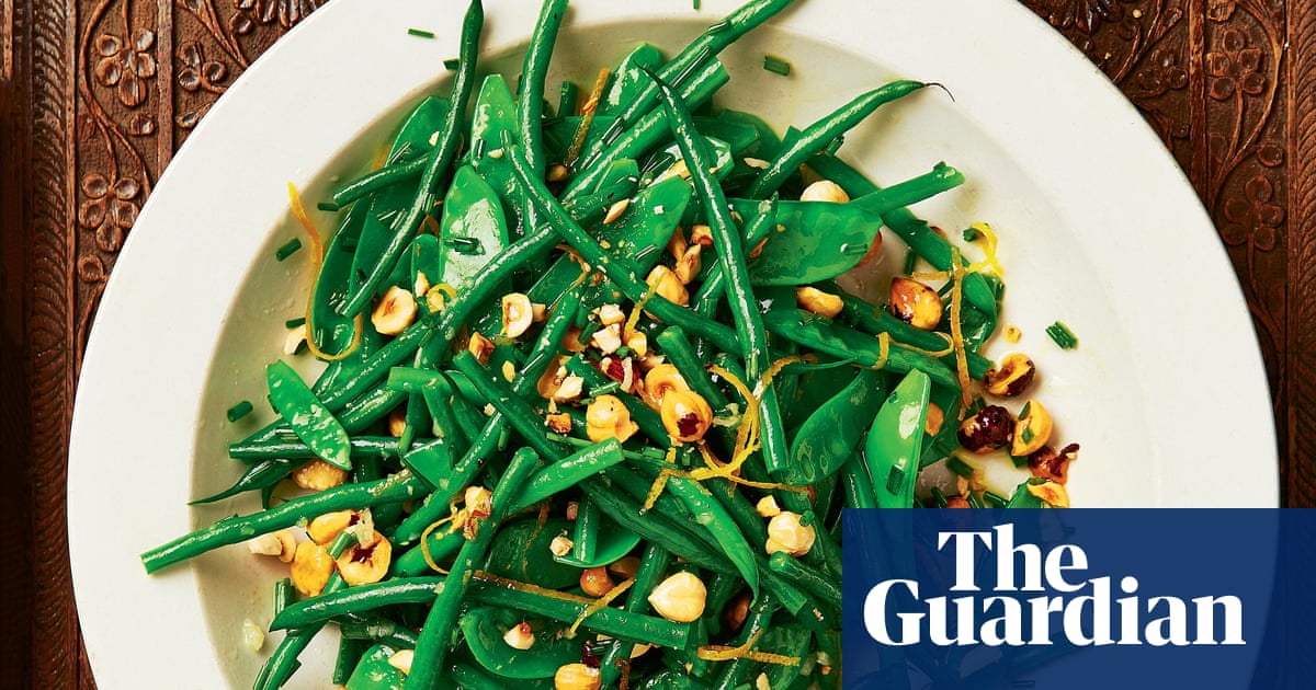 green beans with orange mustard dressing ottolenghi French Beans/Mange Tout With Hazelnut and Orange-By Ottolenghi