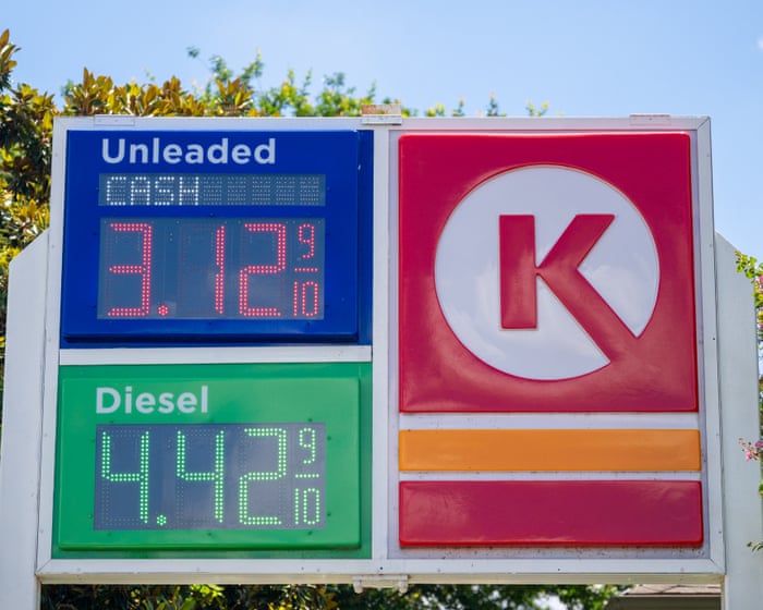 Gas prices fall below $4 on average after Trump’s signing of Iran deal to end war