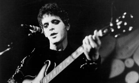 ‘Stay away if you have no moral compass’: Lou Reed performing live in the early 70s.