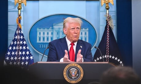 a man speaking in the white house