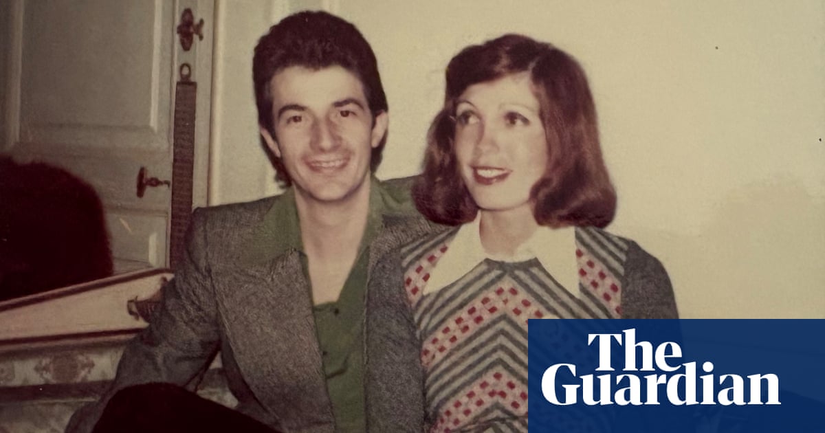 «Δούλεψε σκληρά – κανείς δεν νοιάζεται πόσο καλός ήσουν»: Ο Paul Smith στα 80 για την αγάπη, τη διασκέδαση και την υπέροχη ζωή του στη μόδα
