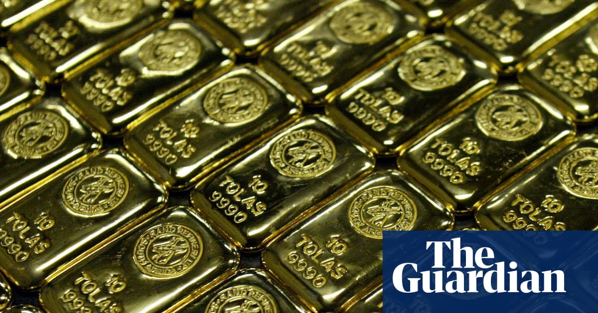 Oil and gold prices soar and stock markets fall after Israel's attacks on Iran