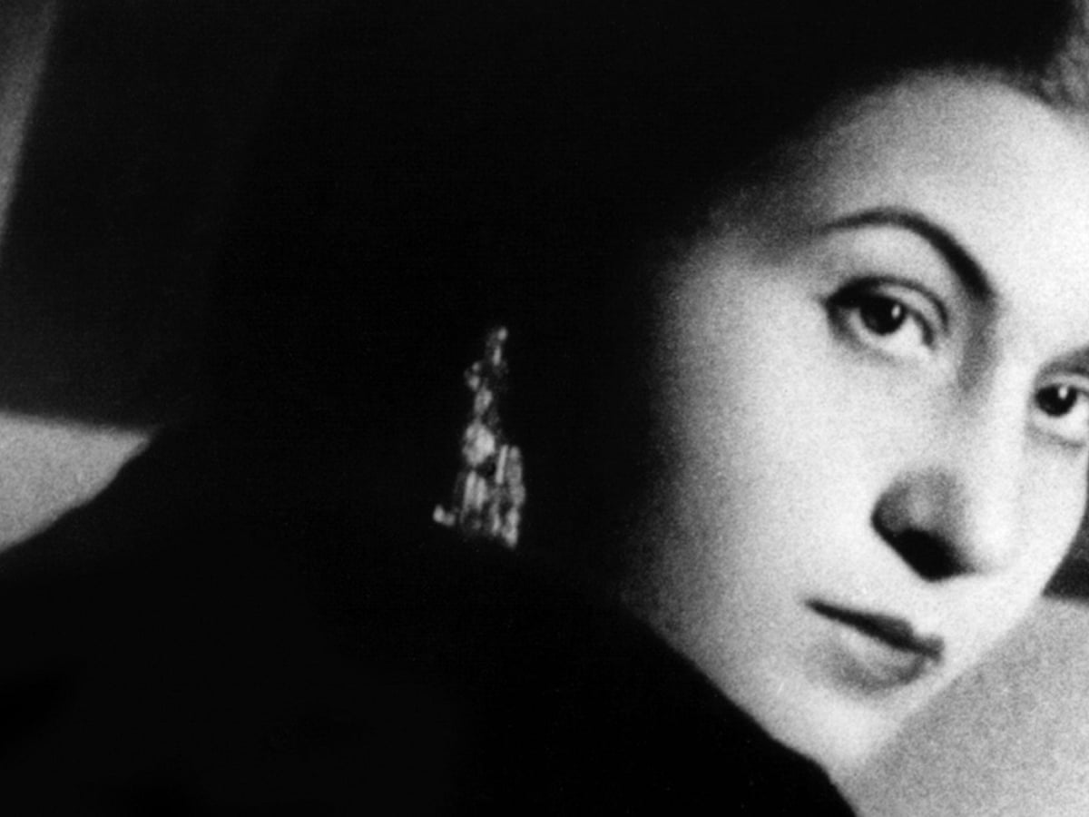 She exists out of time': Umm Kulthum, Arab music's eternal star | Pop and rock | The Guardian