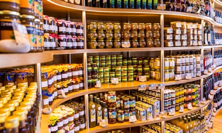 Shelves of local produce at Le Goût de Nice.