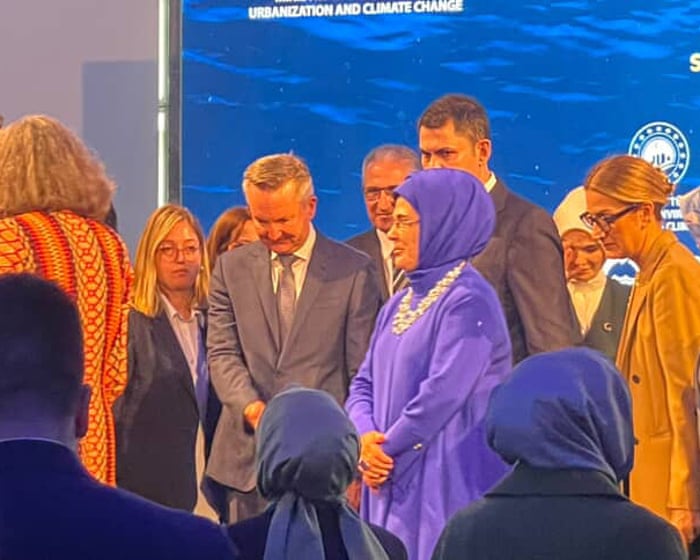 Chris Bowen meets Turkey’s first lady as lobbying to hold Cop31 intensifies