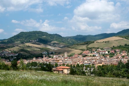 The town of Varzi.