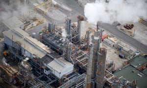 A Shell oil refinery