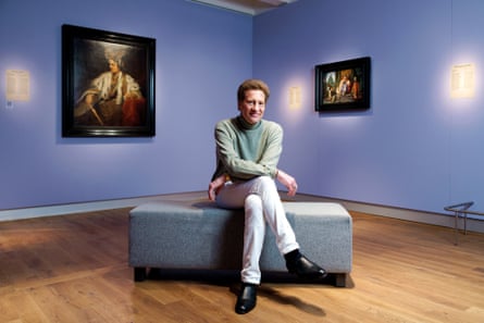 a man with his legs crossed