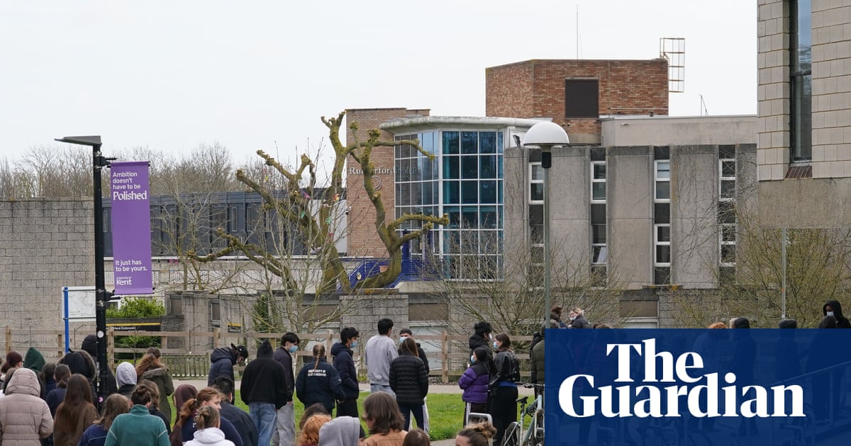 NHS took two days to raise alarm about Kent meningitis outbreak, says report NHS took two days to raise alarm about Kent meningitis outbreak, says report