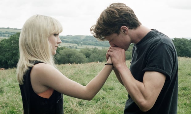 Actors Saoirse Ronan and George MacKay in the 2013 film How I Live Now