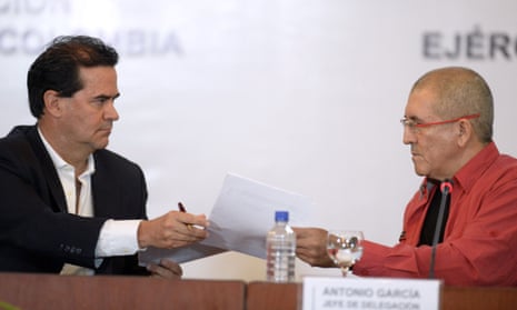 The head negotiators of the Colombian government and the country’s ELN left-wing guerrilla, Frank Pearl, left, and Antonio García respectively, begin peace negotiations in Caracas on Wednesday.