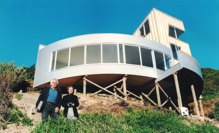 Buckley House in Owhiro Bay, 2001