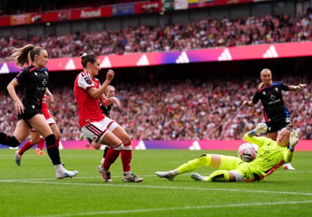 Crystal Palace goalkeeper Pauline Peyraud-Magnin denies Emily Fox with one of a string of saves at the Emirates.