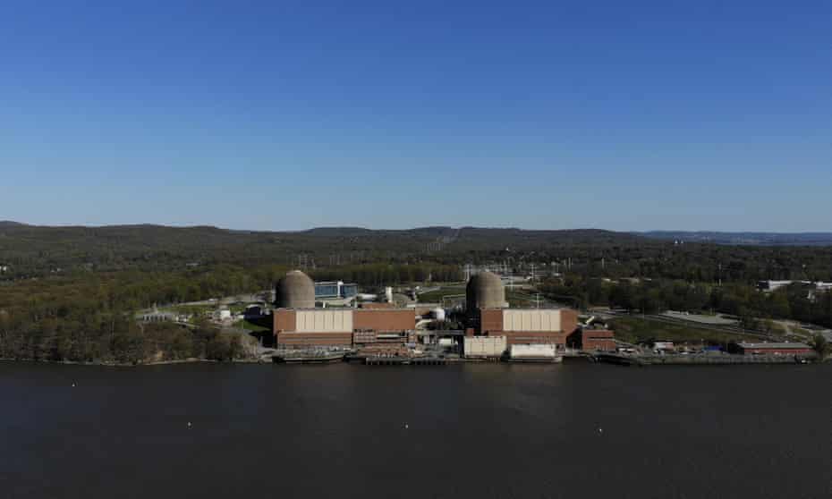 Indian Point Energy Center se ve en el río Hudson.