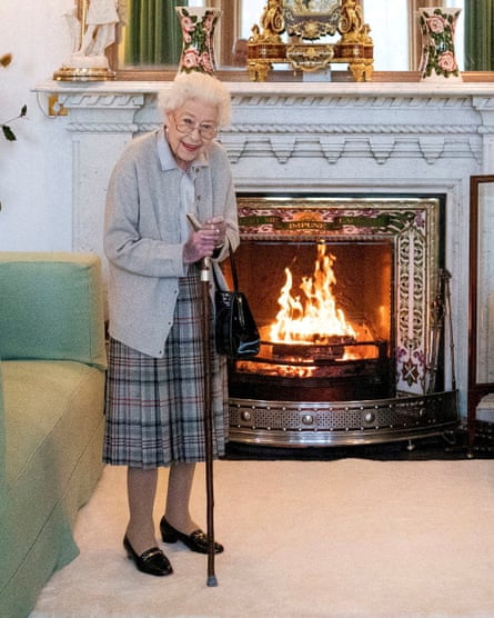 Queen Elizabeth waiting in the drawing room of Balmoral Castle to receive Liz Truss.