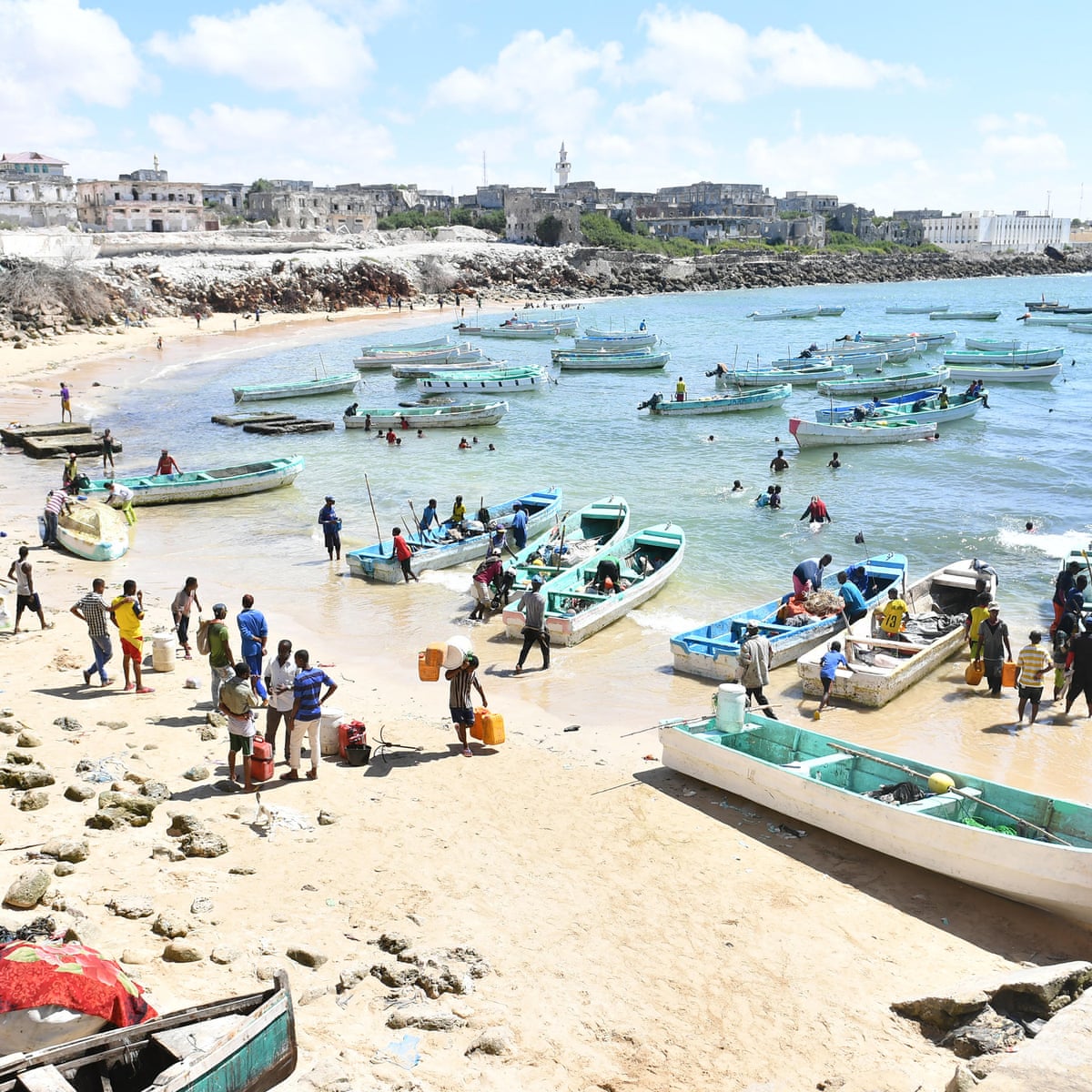 The Young Somalis Recreating Mogadishu S Prewar Splendour Cities The Guardian