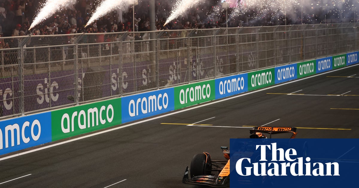 Oscar Piastri storms to Saudi Arabian F1 GP win and now leads title race