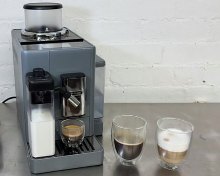 De’Longhi Rivelia coffee machine