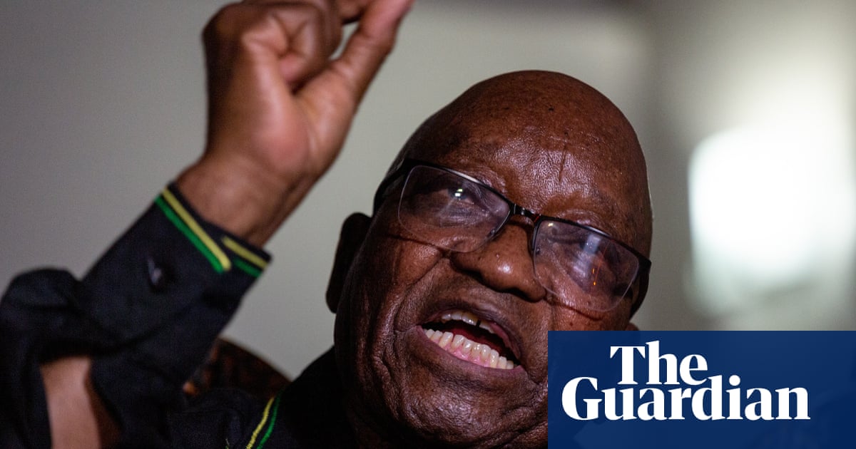 Defiant Jacob Zuma compares South African judges to apartheid rulers