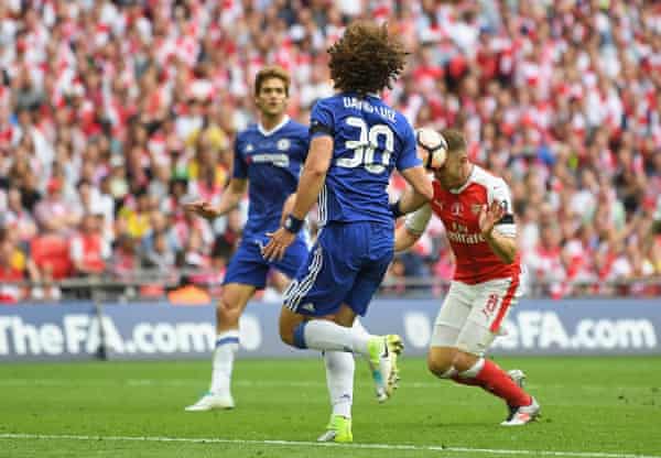 Arsenal 2 1 Chelsea 17 Fa Cup Final As It Happened Football The Guardian Arsenal 2 1 Chelsea 17 Fa Cup Final As It Happened Football The Guardian