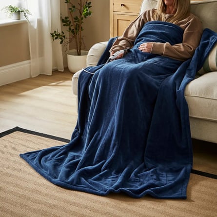 Dunelm Fleece Electric Throw