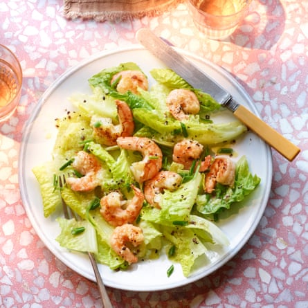 Lemony prawn salad