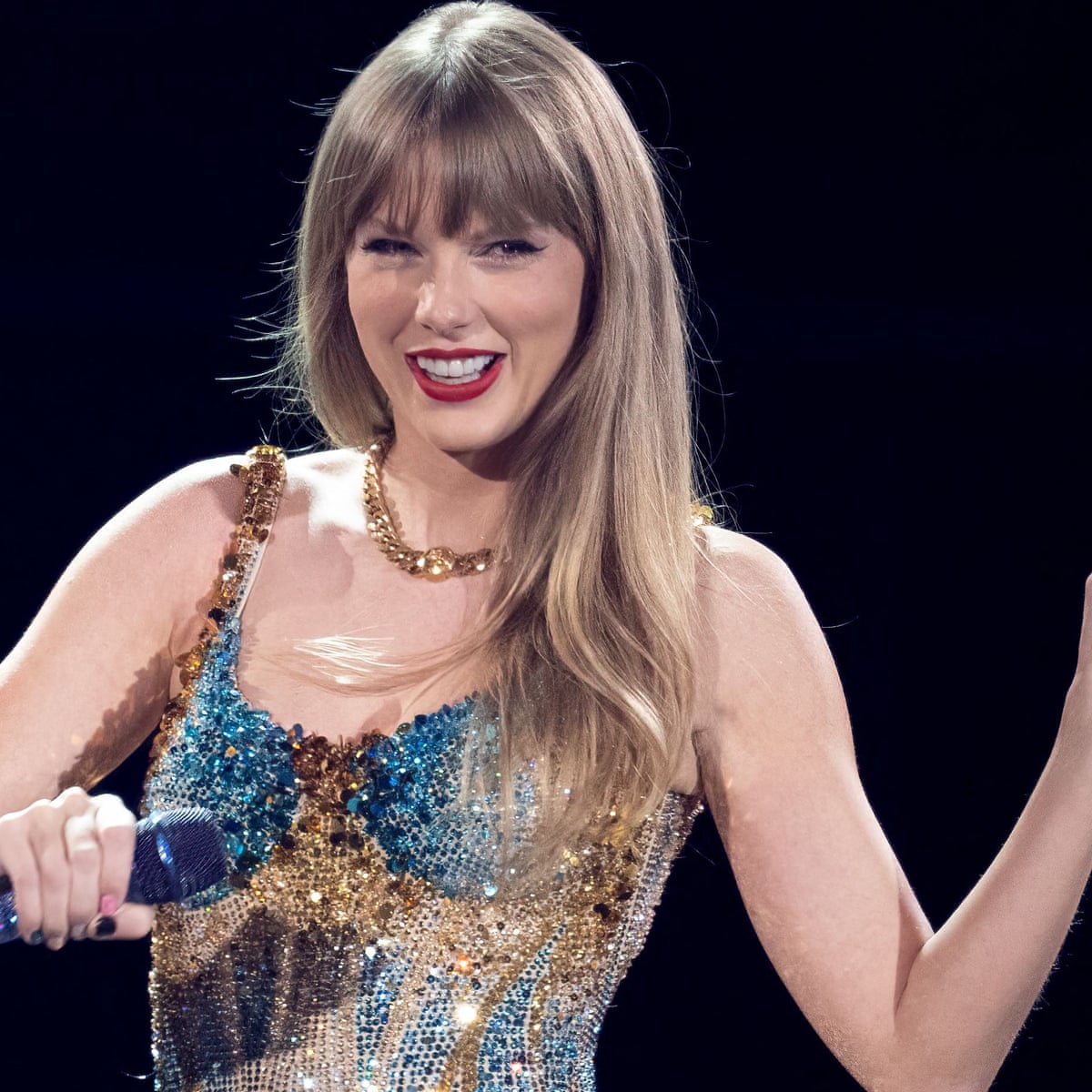 Taylor Swift Sydney Tour 2025 Wilfred Conner Headline