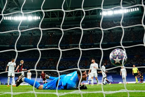 Real Madrid’s goalkeeper Thibaut Courtois looks round after he was beaten by a shot from Manchester City’s Kevin De Bruyne who scored his side’s first goal during the Champions League semifinal first leg soccer match between Real Madrid and Manchester City.