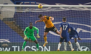 Wolves’ Leander Dendoncker sends his header over.
