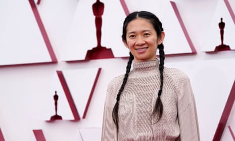 Oscars 2021: Chloe Zhao becomes 1st woman of color to win best director for  'Nomadland' - Good Morning America