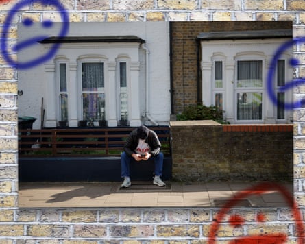 A Spurs fan in the street in N17