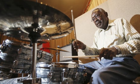 Legendary James Brown drummer Clyde Stubblefield, who created one of the most widely sampled drum breaks ever, has died, aged 73. 