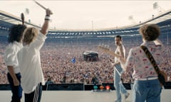 2018, BOHEMIAN RHAPSODY<br>GWILYM LEE, BEN HARDY, RAMI MALEK &amp; JOSEPH MAZZELLO Character(s): Brian May, Roger Taylor, Freddie Mercury, John Deacon Film 'BOHEMIAN RHAPSODY' (2018) Directed By BRYAN SINGER 24 October 2018 SAX92977 Allstar/NEW REGENCY PICTURES (USA/UK 2018) **WARNING** This Photograph is for editorial use only and is the copyright of NEW REGENCY PICTURES and/or the Photographer assigned by the Film or Production Company &amp; can only be reproduced by publications in conjunction with the promotion of the above Film. A Mandatory Credit To NEW REGENCY PICTURES is required. The Photographer should also be credited when known. No commercial use can be granted without written authority from the Film Company.