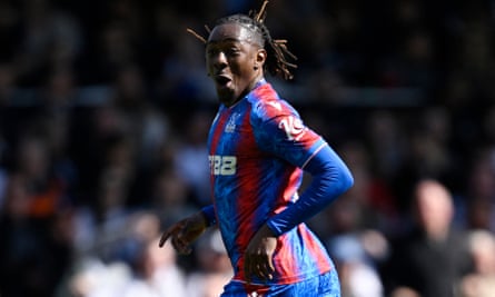 FA Cup - Quarter Final - Fulham v Crystal Palace<br>Soccer Football - FA Cup - Quarter Final - Fulham v Crystal Palace - Craven Cottage, London, Britain - March 29, 2025
Crystal Palace's Eberechi Eze celebrates scoring their first goal REUTERS/Tony O Brien