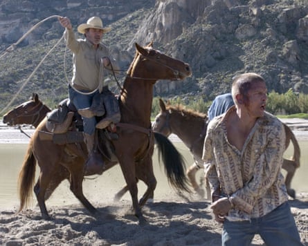 Tommy Lee Jones and Barry Pepper in The Three Burials of Melquiades Estrada.