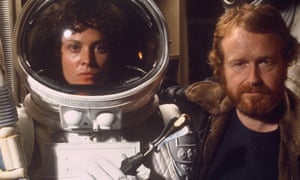 Scott with Sigourney Weaver on the set of Alien.