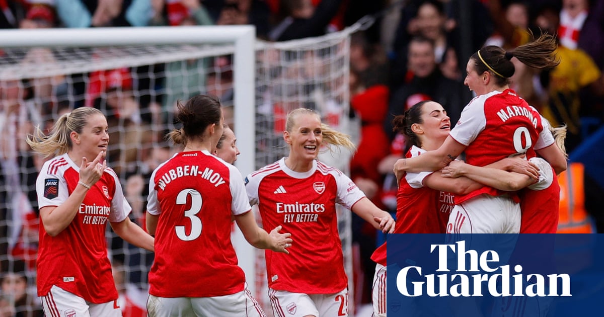 Caldentey and Mead on target as Arsenal deliver blow to Chelsea's WSL title hopes
