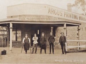 Workers at the Southern Argus, in Wagin, Western Australia, 1914