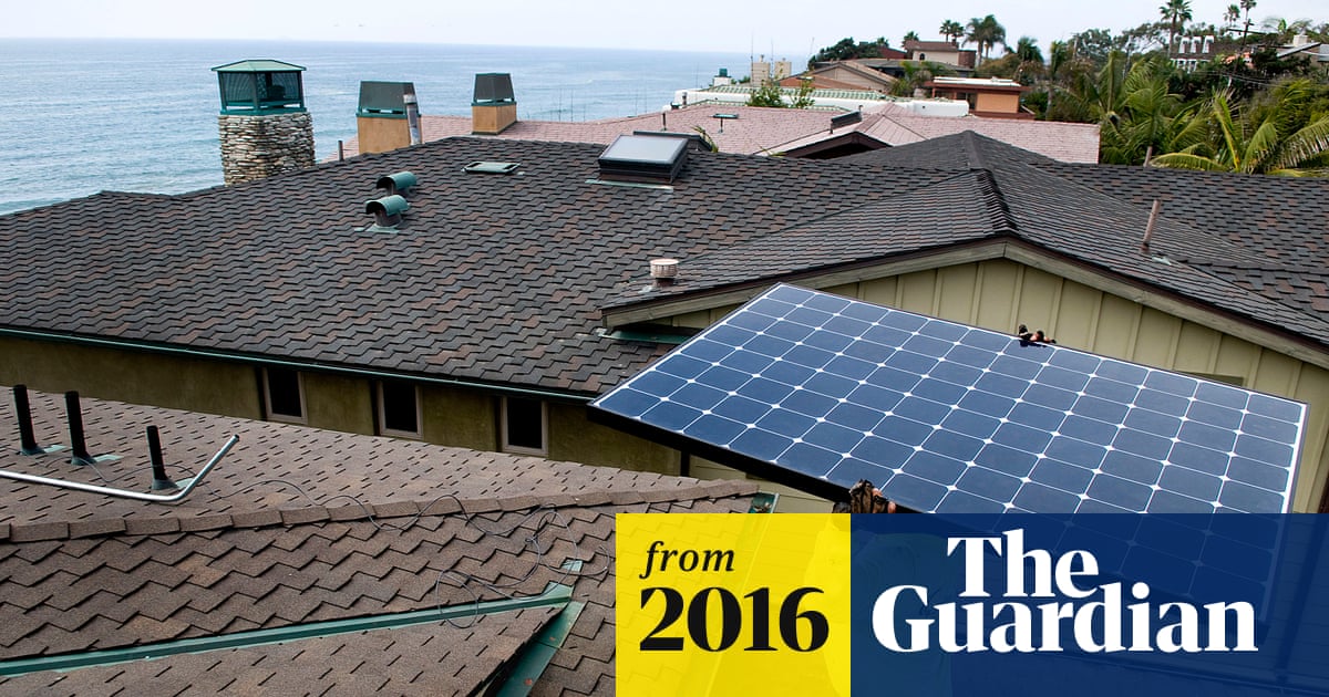 US solar industry now employs more workers than oil and gas, says report | Energy industry | The Guardian