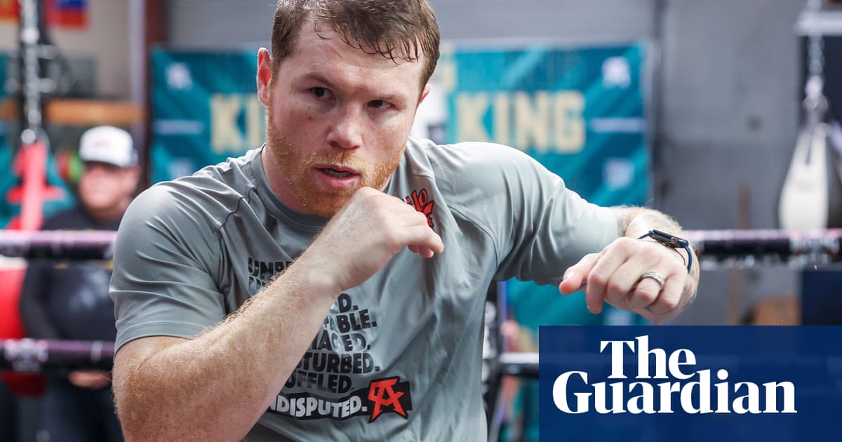 Easygoing Canelo Álvarez gets serious to climb another weight division
