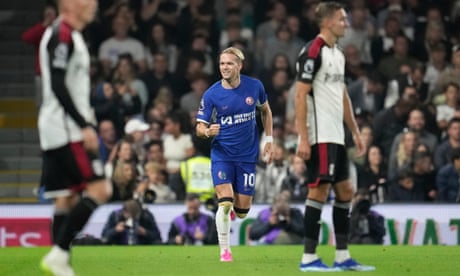 Mykhailo Mudryk celebrates after giving Chelsea the lead at Fulham