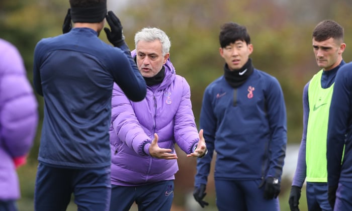 Daniel Levy Calls On Premier League Managers And Players To Take Pay Cuts Tottenham Hotspur The Guardian