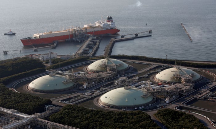 Liquefied natural gas storage tanks in Futtsu, Japan.