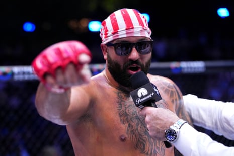 Josh Hokit speaks to Joe Rogan following his win on Sunday night.